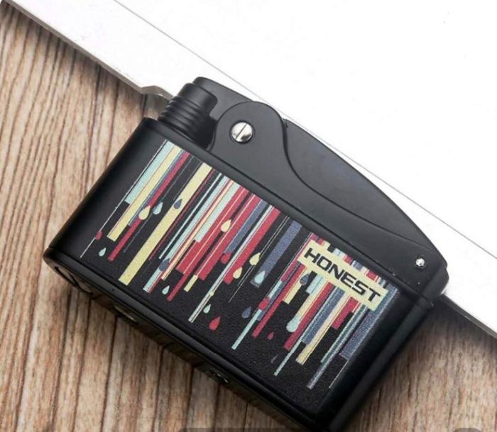 Бензинова запальничка Honest Neon Rain (Неоновий дощ)