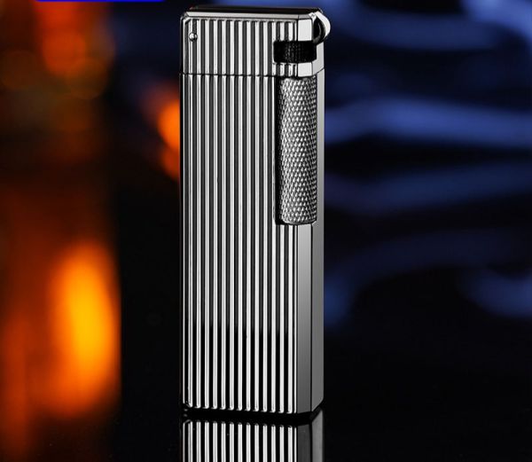 Газова  Запальничка з вертикальним рифленням чорна