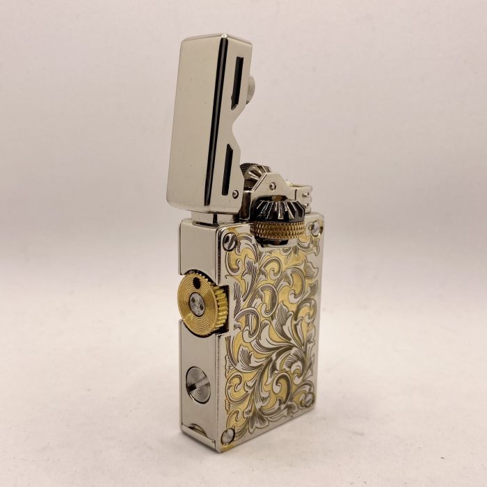 Бензинова запальничка Chief Квітковий орнамент
