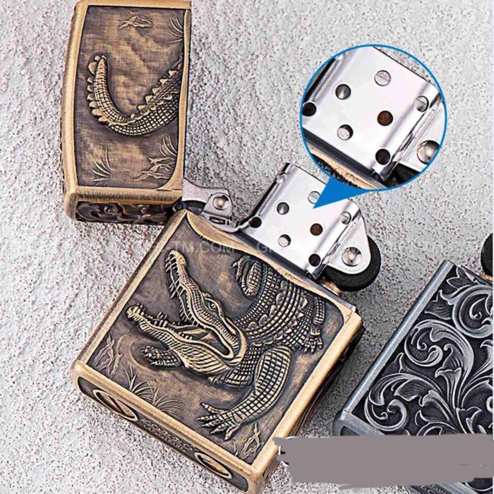 Бензинова запальничка Zorro «Crocodile Antique Copper» Античне срібло