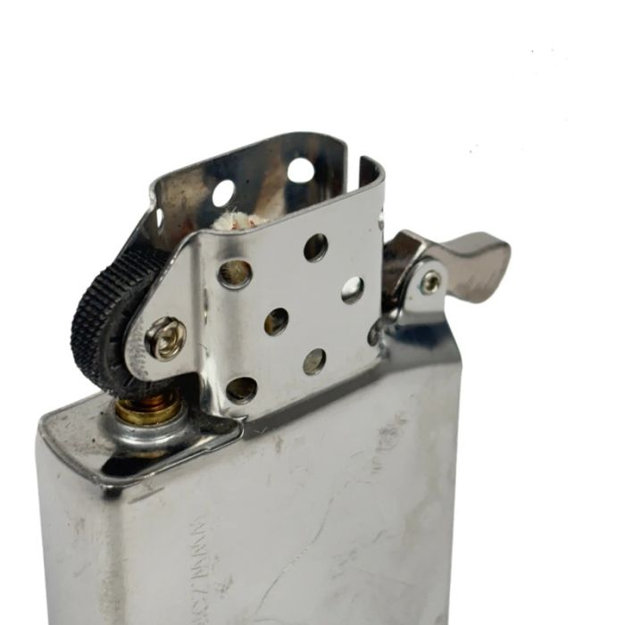 Бензинова запальничка Zorro Ultimate Justice Limited Edition, Brushed Gold/Silver