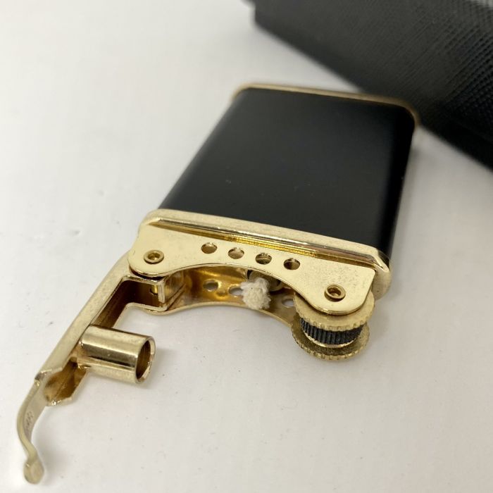 Бензинова запальничка Zorro "Slim Vintage" Black & Gold