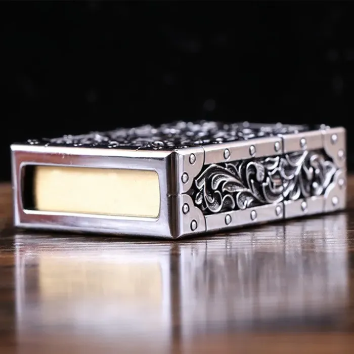 Бензинова запальничка Zorro "Ultimate Justice" — Колекційна серія Baroque Edition Срібляста