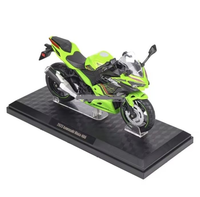Масштабна модель Kawasaki Ninja 400 (2023) Green 1:12 CCA Licensed Diecast Model
