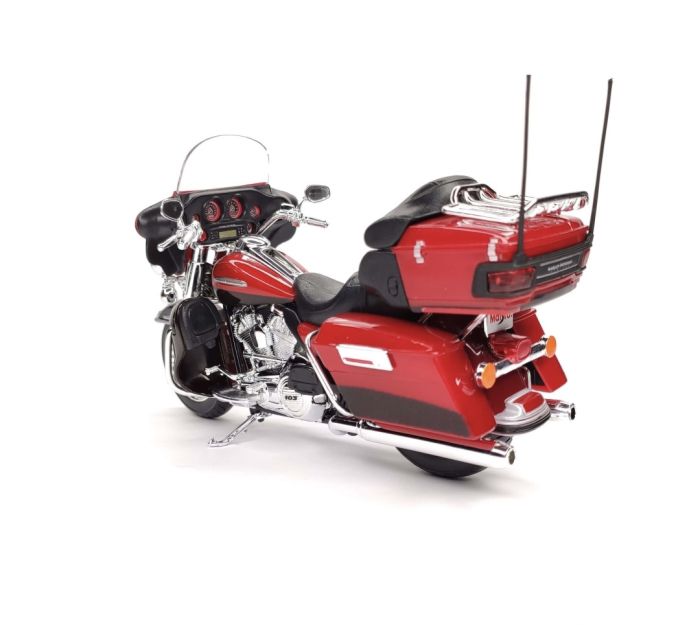 Масштабна модель 2013 Harley-Davidson FLHTK Electra Glide Ultra Limited (1:12) від Maistо