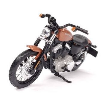 Колекційна модель мотоцикла Maisto Harley-Davidson 2007 XL 1200N Nightster (1:18)