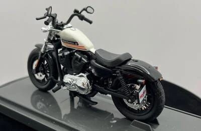 Масштабна модель мотоцикла Harley-Davidson 2018 Forty-Eight Special (Australian ver.) — 1:18