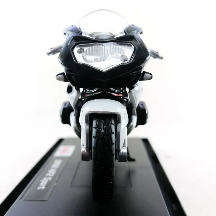 Колекційна модель мотоцикла Maisto BMW HP2 Sport (1:18)