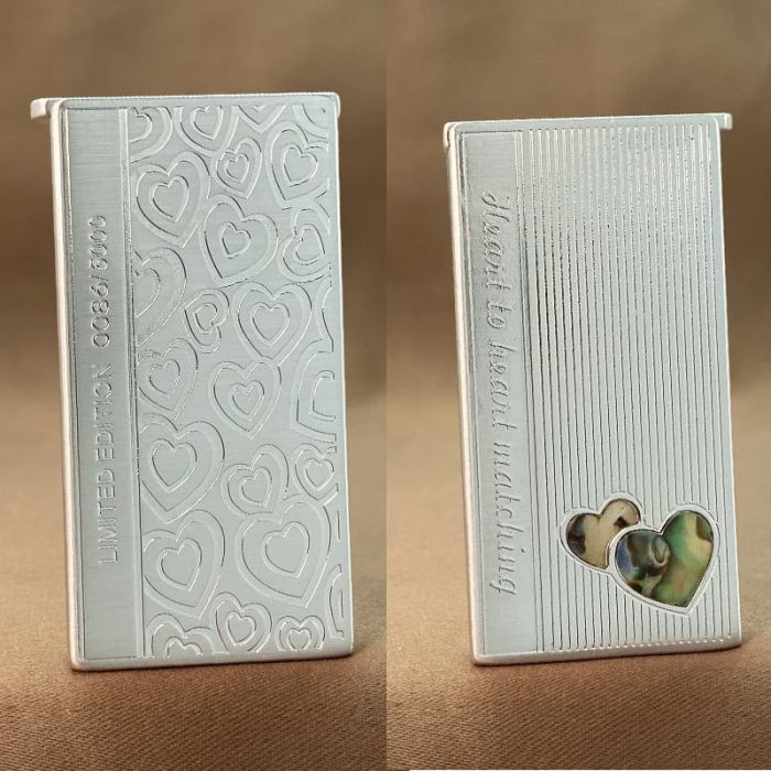 Ексклюзивна бензинова запальничка Zorro «Heart to Heart Matching» (Limited Edition)