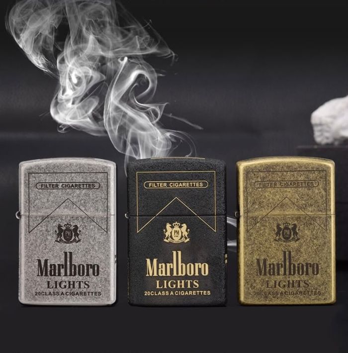 Бензинова запальничка Zorro «Marlboro Lights» (Золотиста / Антична латунь)