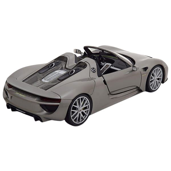 Колекційна модель автомобіля Welly NEX Models Porsche 918 Spyder (масштаб 1:24)