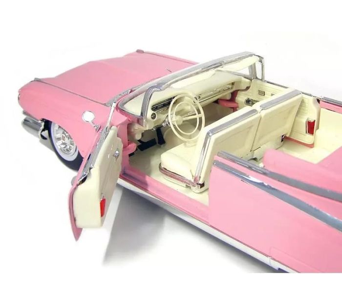 Автомодель Cadillac Eldorado Biarritz (1959) Maisto Premiere Edition, 1:18 — Ікона американського стилю та розкоші