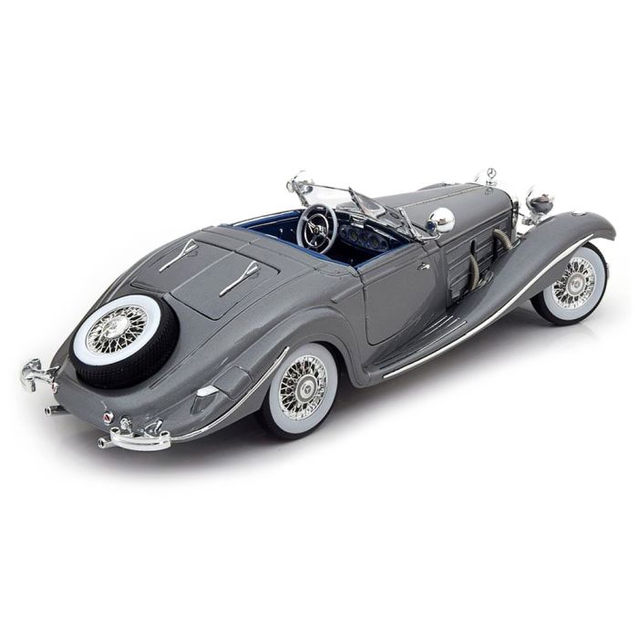 Колекційна модель Mercedes-Benz 500 K Typ Specialroadster (1936) у масштабі 1:18( сірому металіку) від Maisto