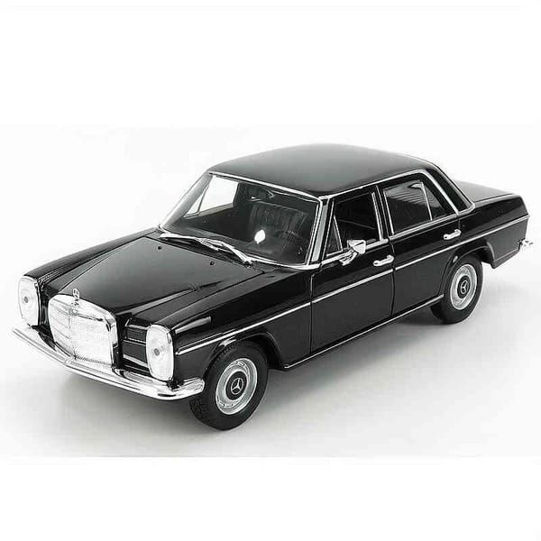 Колекційна модель авто Mercedes-Benz 220 від Welly ( масштаб 1:24)