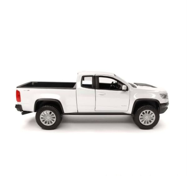 Масштабна модель 2017 Chevrolet Colorado ZR2 (Maisto, масштаб 1:27) — дух справжнього бездоріжжя у вашій колекції
