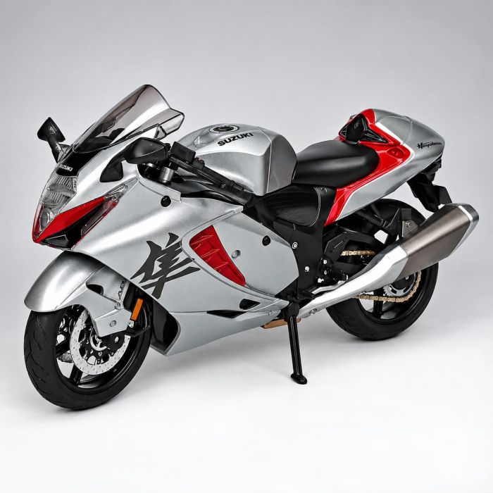 Колекційна модель мотоцикла Suzuki Hayabusa 2022 (Масштаб 1:12) — Maisto