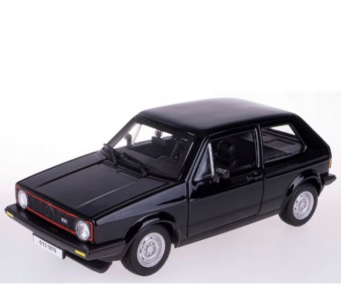 Коллекційна масштабна модель Volkswagen Golf Mk1 GTI (1979) чорний  1:27 від Bburago