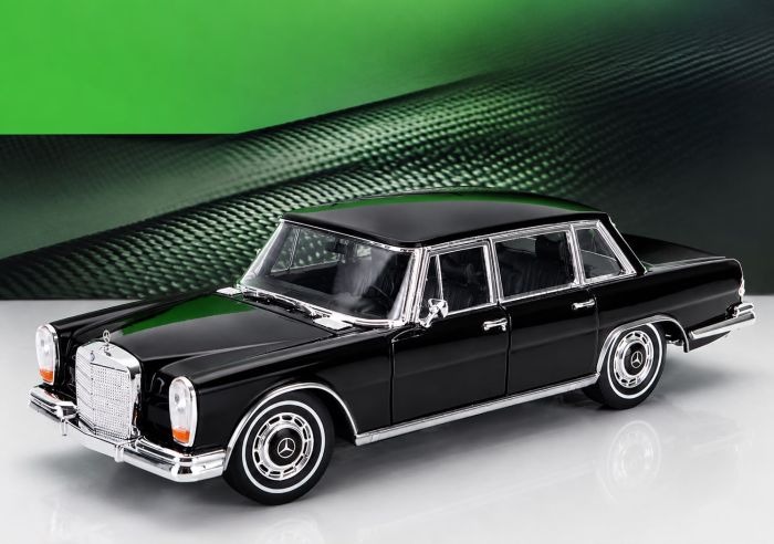 Колекційна модель 1963 Mercedes-Benz 600 (W100) — Welly NEX Models 1:24