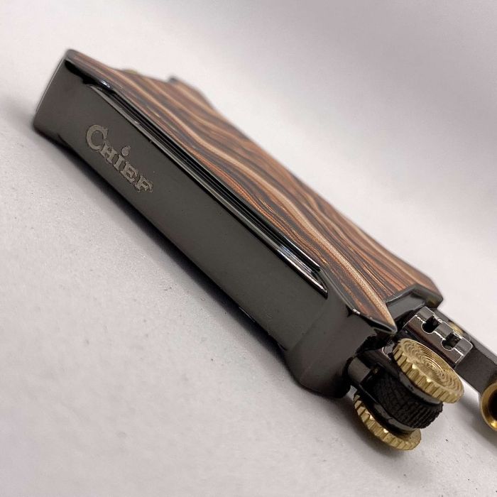 Бензинова запальничка Chief Магма-Стиль