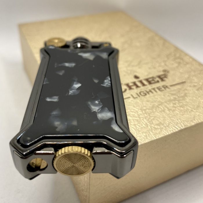 Бензинова запальничка Chief "Black Pearl" (Чорна Перлина)