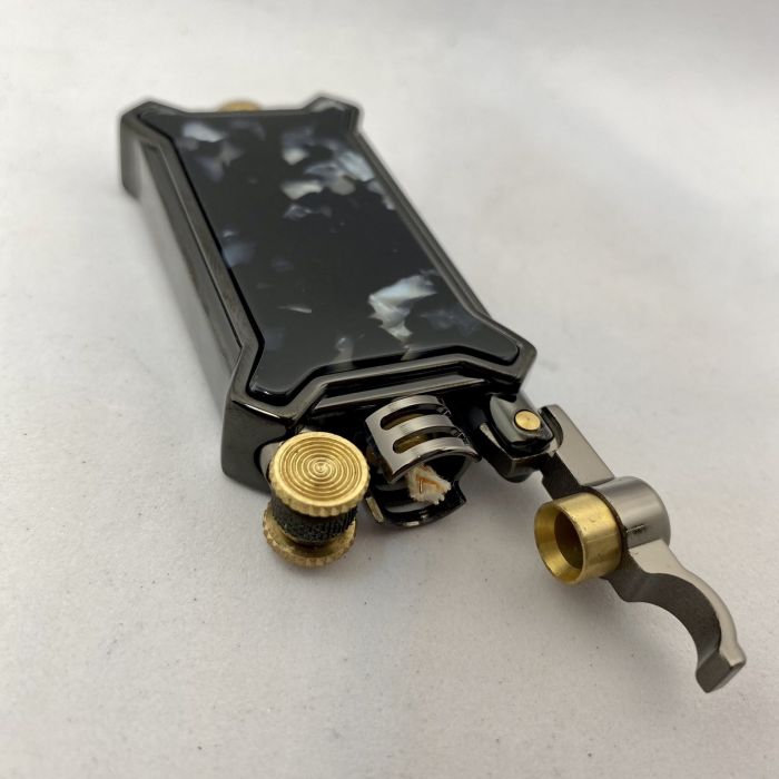 Бензинова запальничка Chief "Black Pearl" (Чорна Перлина)