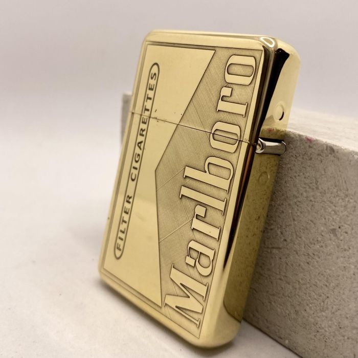 Бензинова запальничка Chief Marlboro Royal Flare (Марльборо Королівський Блиск)