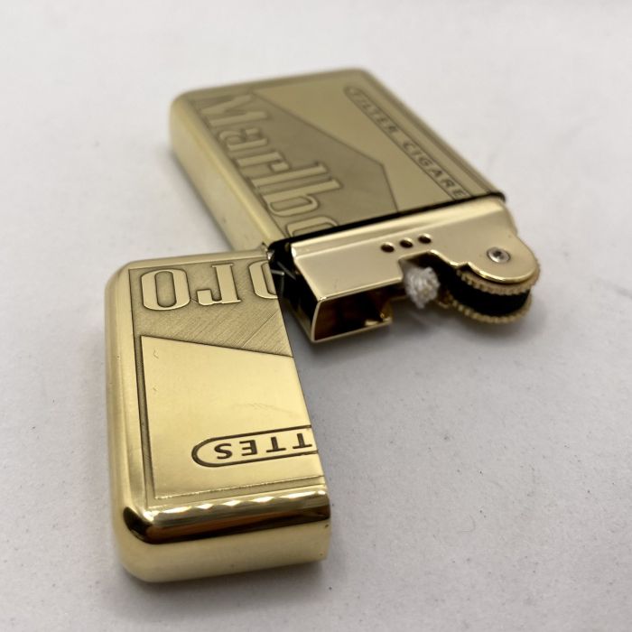 Бензинова запальничка Chief Marlboro Royal Flare (Марльборо Королівський Блиск)