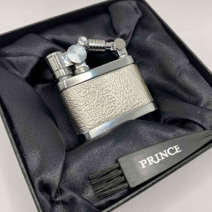 Бензинова запальничка Prince "Silver Texture" (Срібна Текстура)