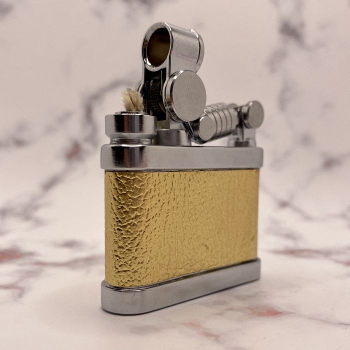 Бензинова запальничка Prince "Золотий Віконт"