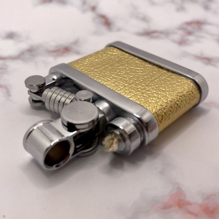 Бензинова запальничка Prince "Золотий Віконт"