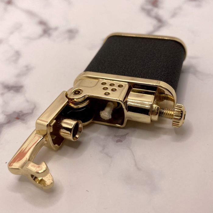 Бензинова запальничка ZORRO "Royal Touch" (Королівський Дотик)