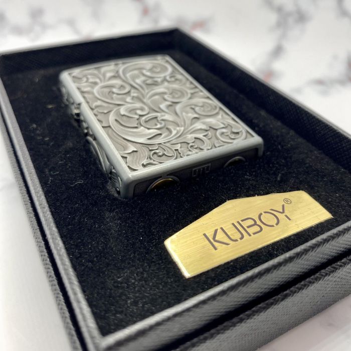Бензинова запальничка KUBOY Royal Vine