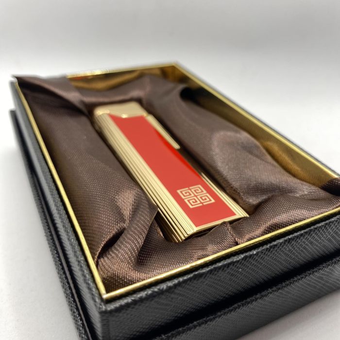 Газова запальничка BONDN "Червоний Кардинал"