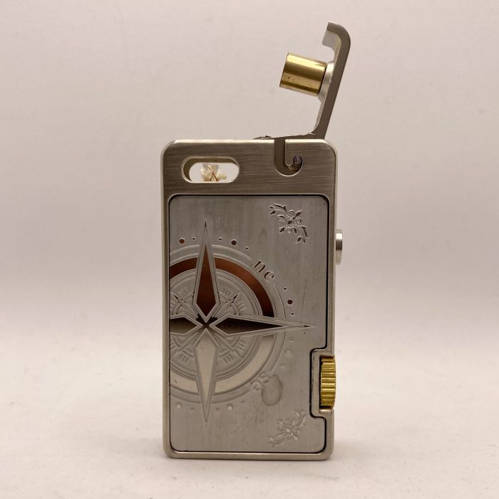 Бензинова запальничка Chief з гравіюванням Роза вітрів