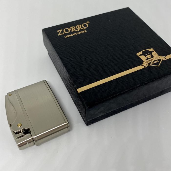 Бензинова Запальничка Zorro Срібляста