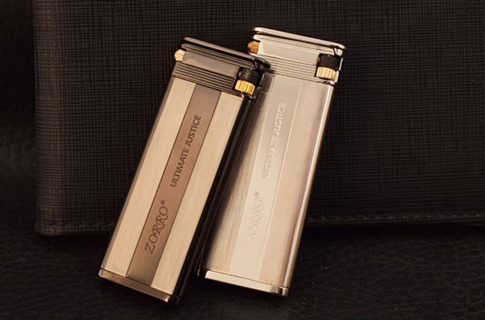 Газова Запальничка ZORRO "Ultimate Justice"( Вища справедливість) Сатин/Чорна