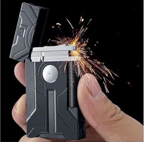 Стильна футуристична газова запальничка THORENS у чорному кольорі